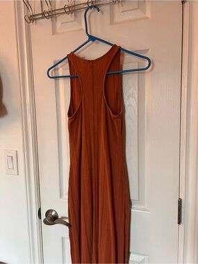 ribbed midi dress
